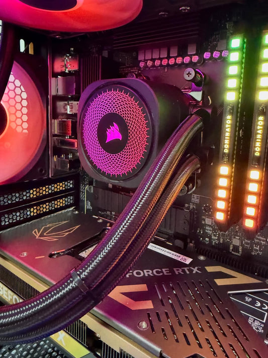 PC Gaming Extreme: Ryzen 7 9800X3D | RTX 5080 16GB | 32GB RAM DDR5 | SSD 2TB