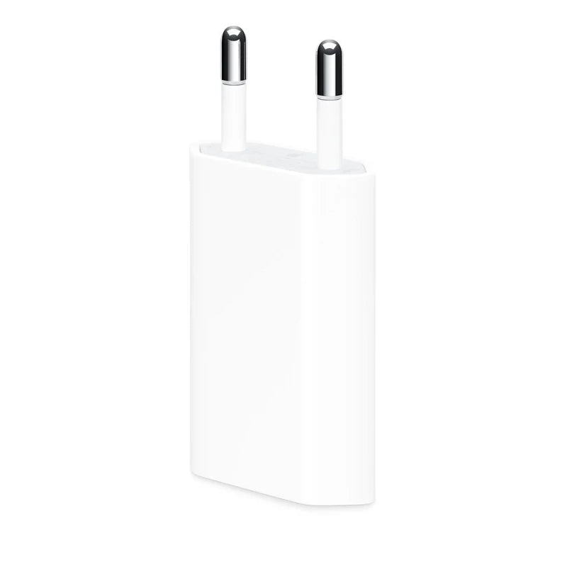 Adaptador de corrente USB ibitech.pt, compacto e leve, com conector USB para carregamento de dispositivos eletrônicos.